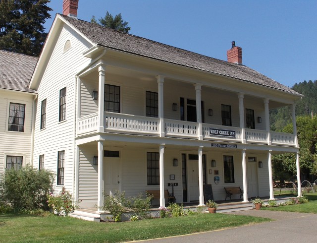 Wolf Creek Inn, Wolf Creek.